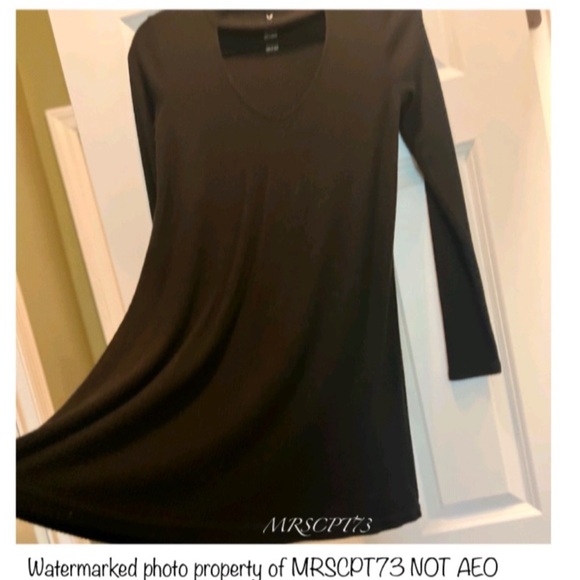 3/$19 American Eagle Soft N Sexy Plush ribbed keyhole long sleeve Tunic blouse - Picture 8 of 13